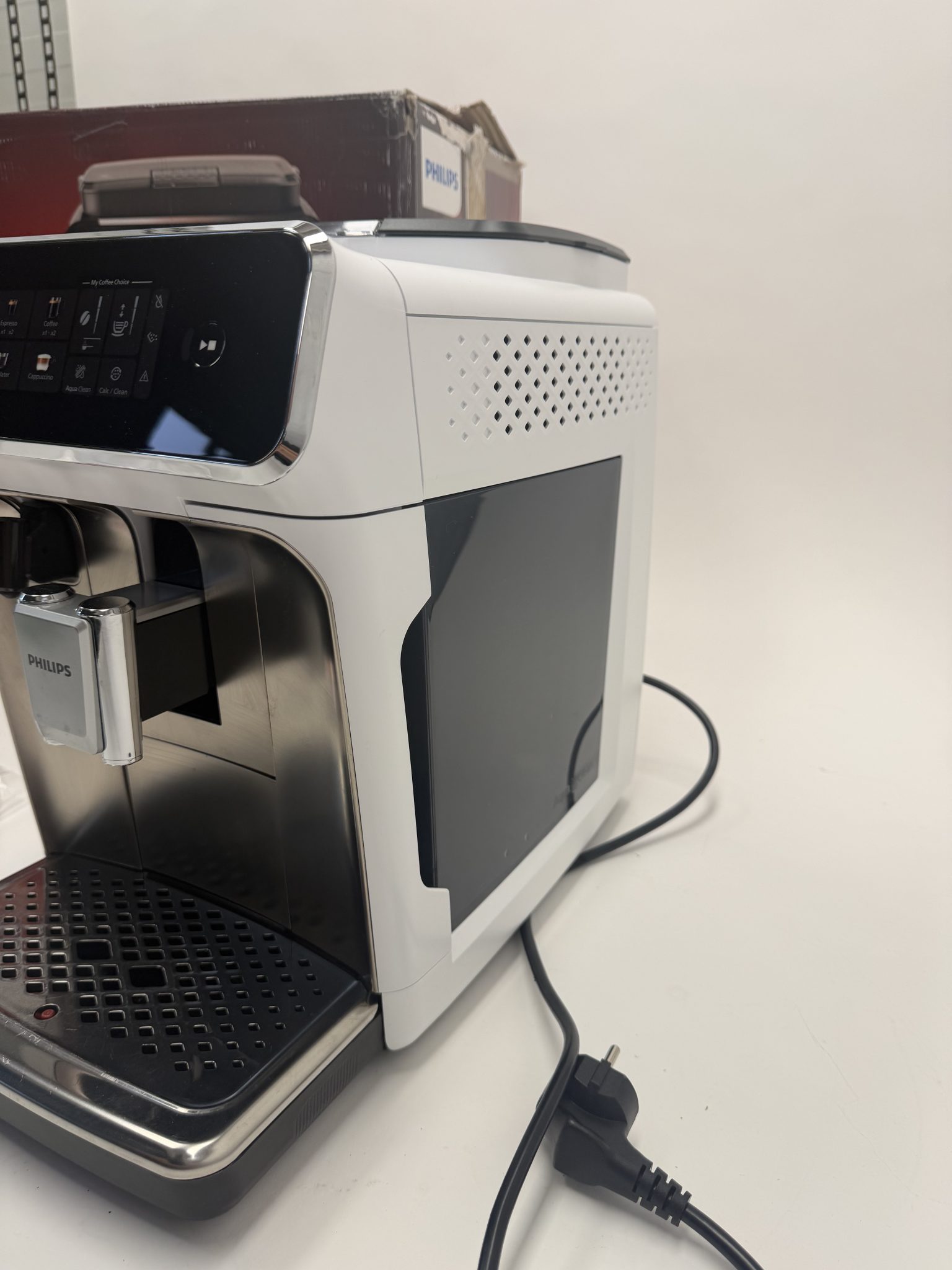 Philips 2300 series automatinis kavos aparatas