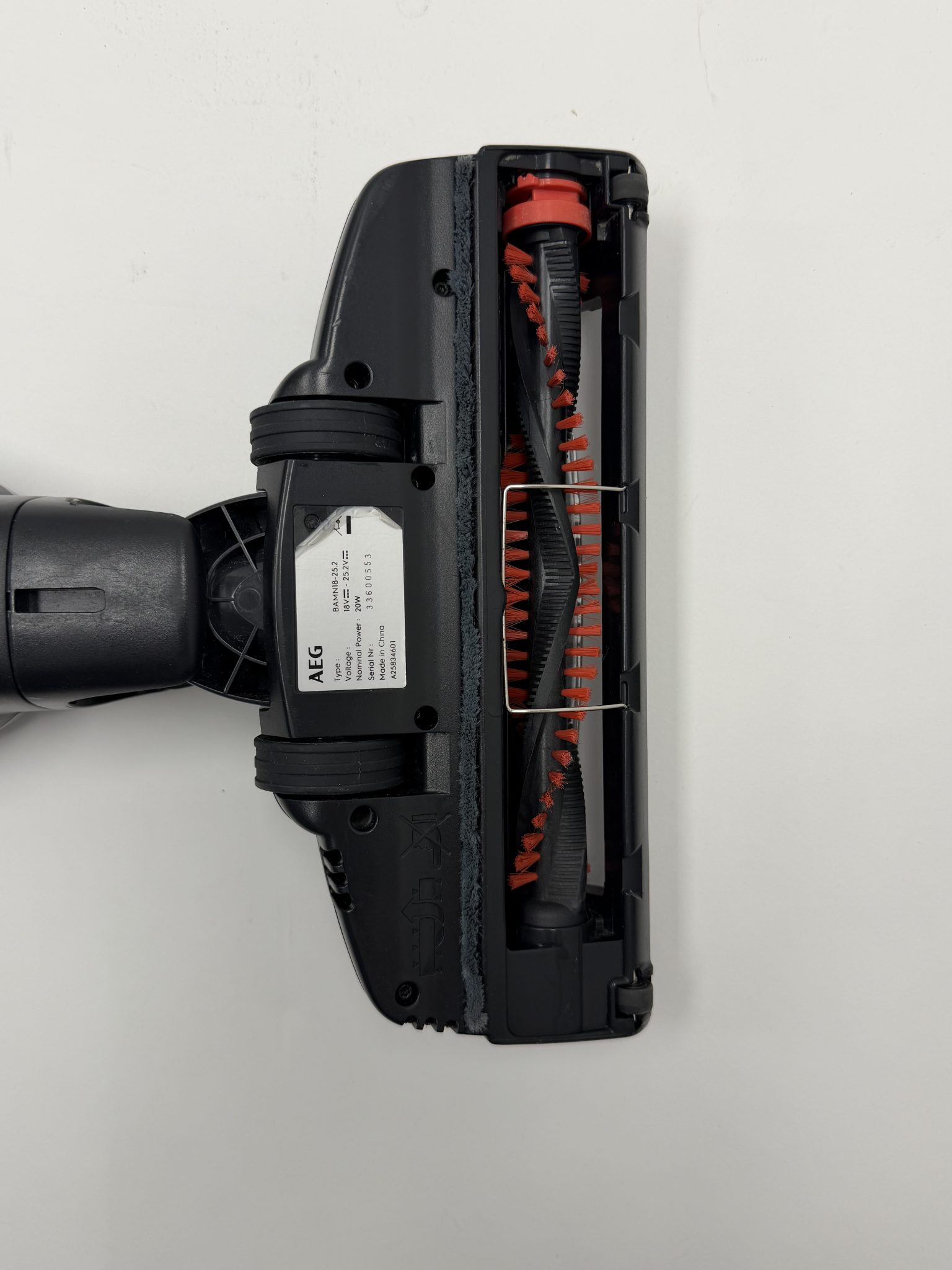 AEG dulkių siurblys QX7