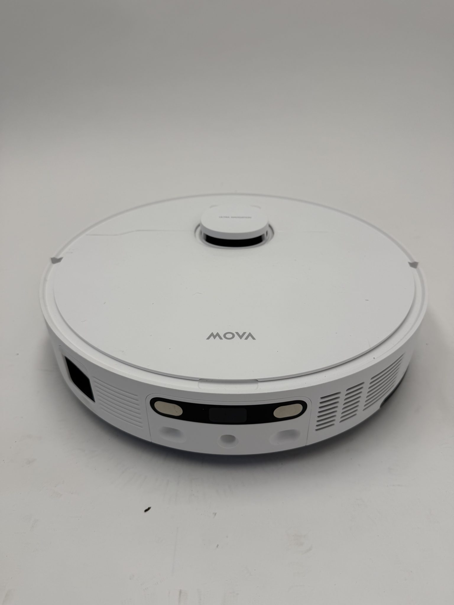 Mova E40 Ultra robotas siurblys