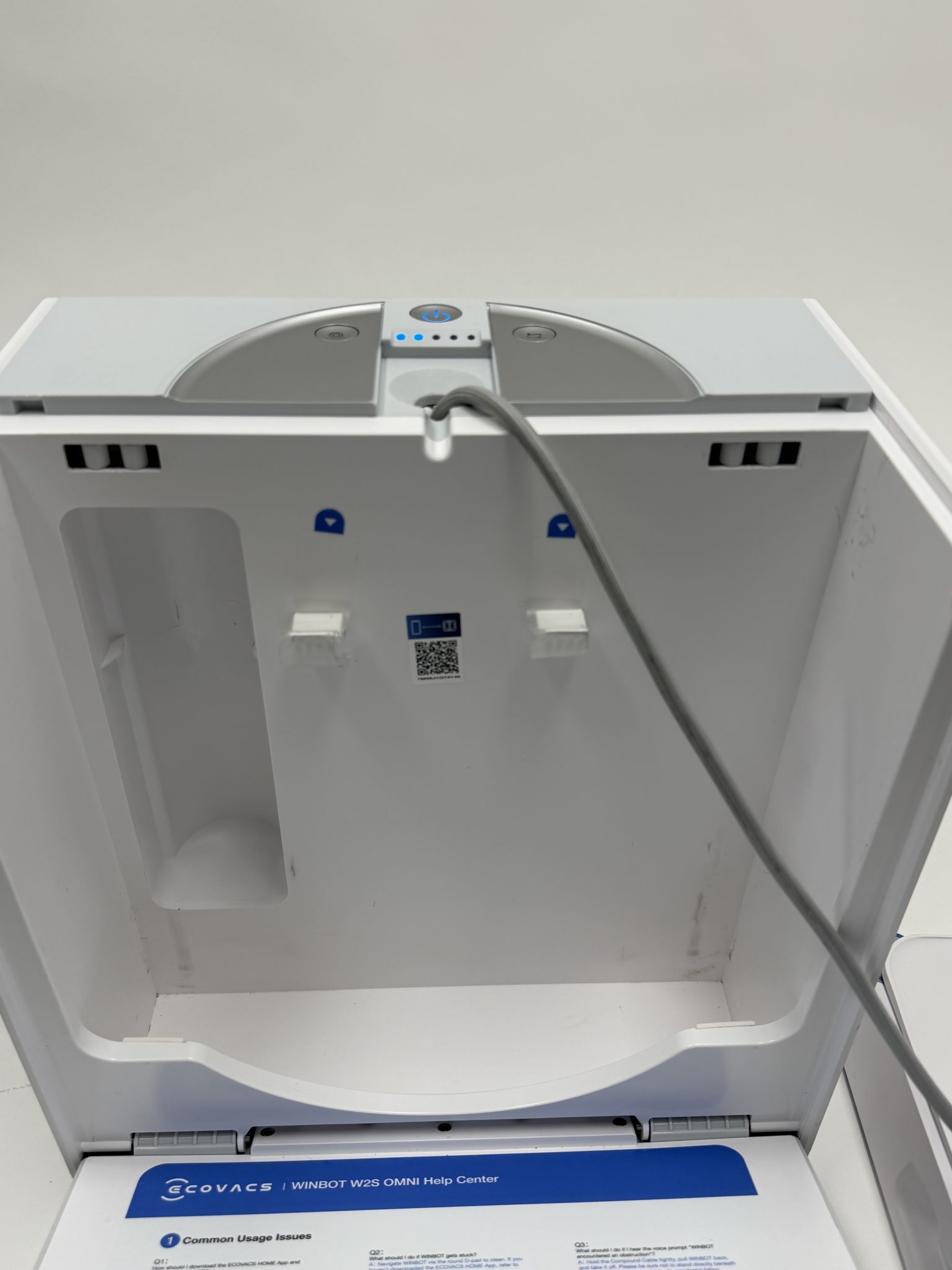 Ecovacs WINBOT W2S Omni langų valymo robotas