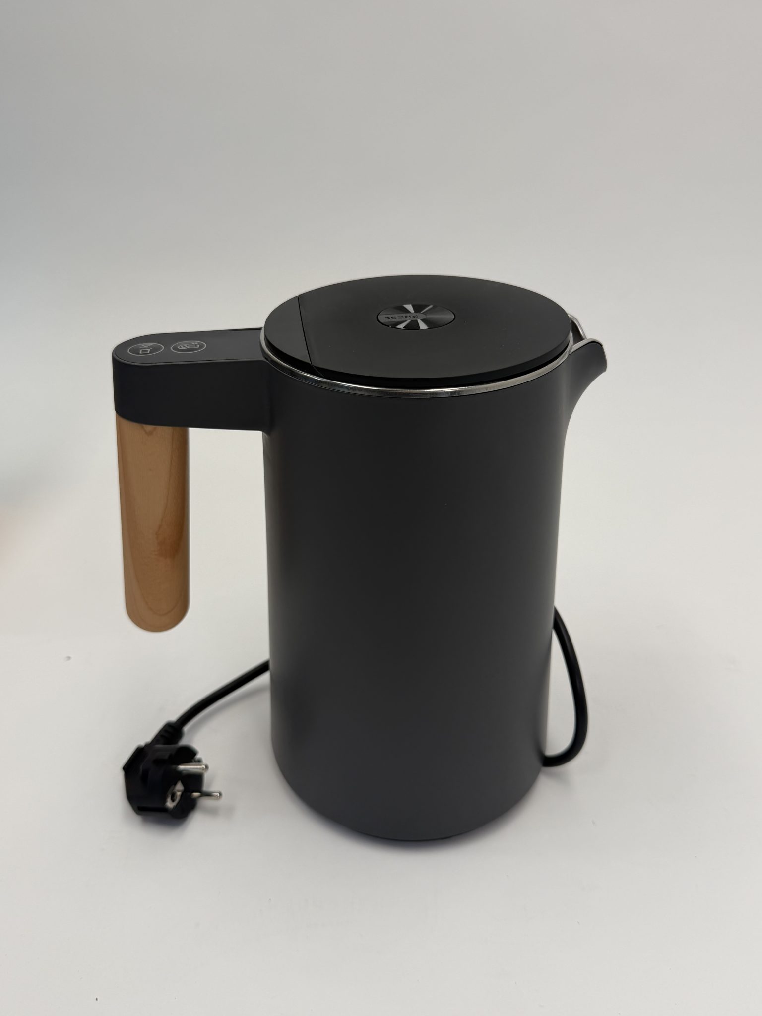 Arendo 1,5 l elektrinis virdulys su temperatūros reguliavimu